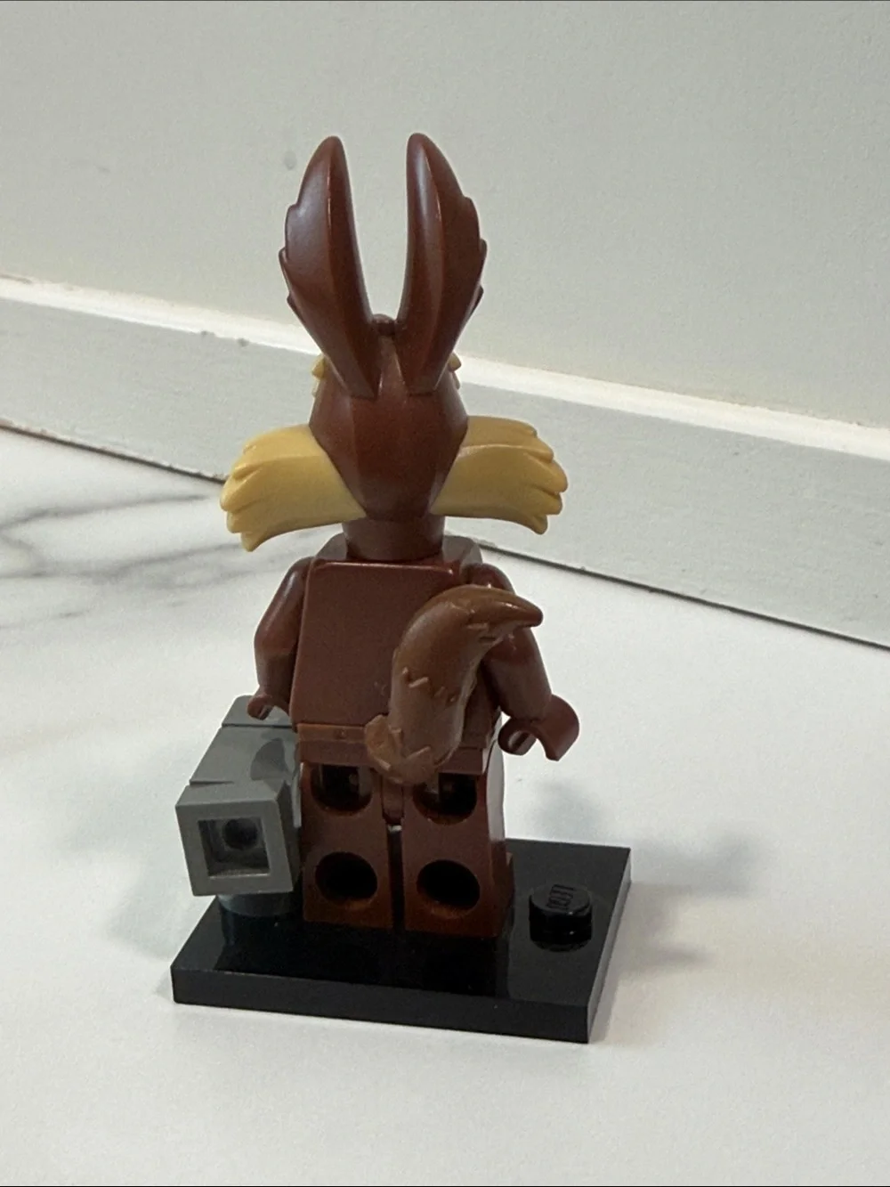 LEGO Looney Tunes 71030 Minifigure Wile E. Coyote